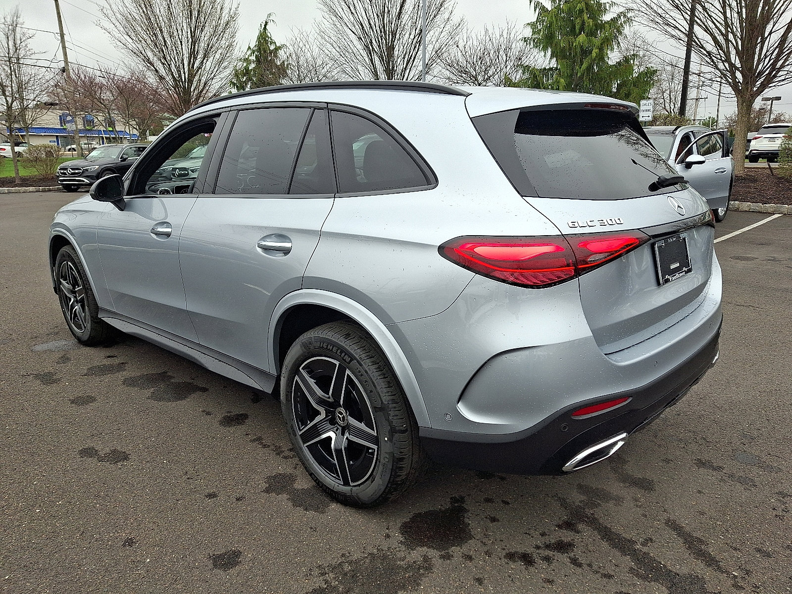 2026 Mercedes-Benz GLC Base - Photo 4