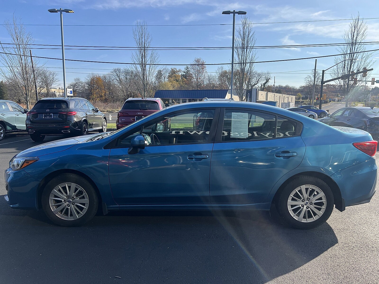 2018 Subaru Impreza 2.0i Premium photo 4