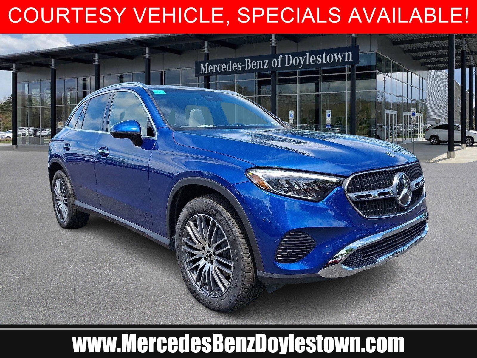 2025 Mercedes-Benz GLC Base's photo