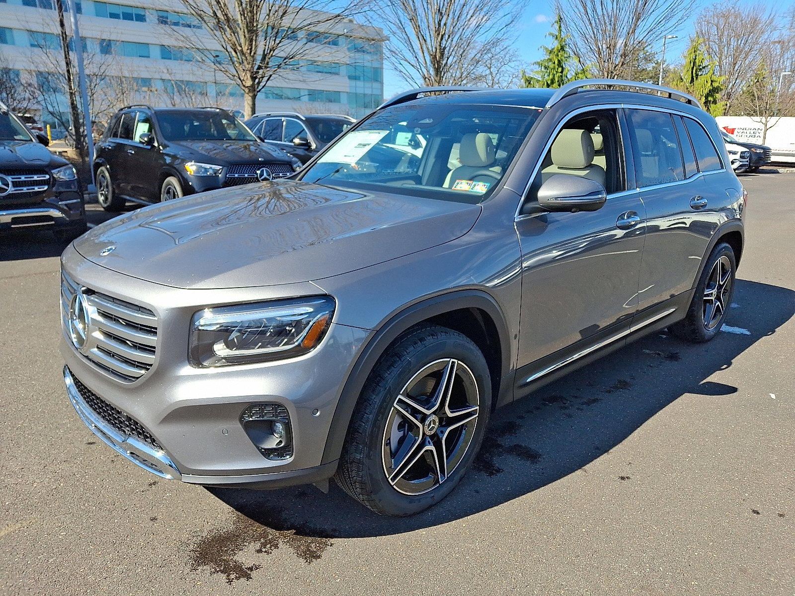 2026 Mercedes-Benz GLB GLB 250 - Photo 3