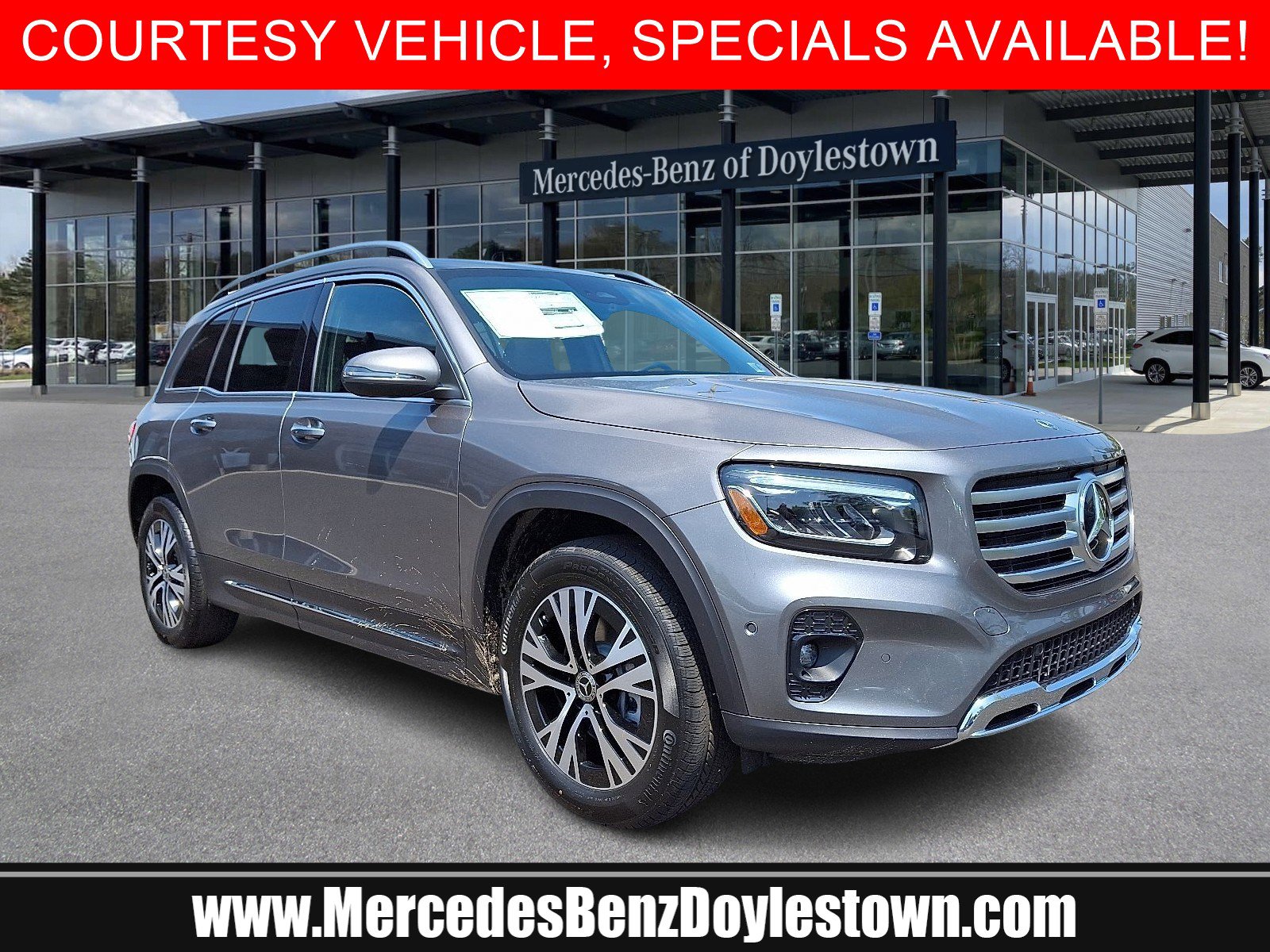 2025 Mercedes-Benz GLB Base's photo