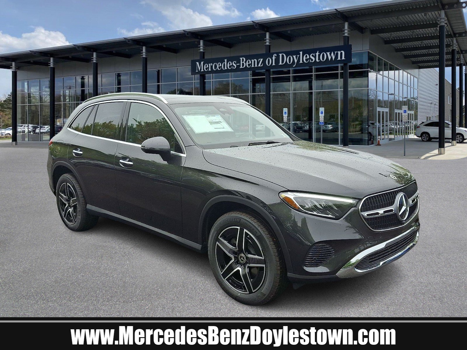 2027 Mercedes-Benz GLC Base