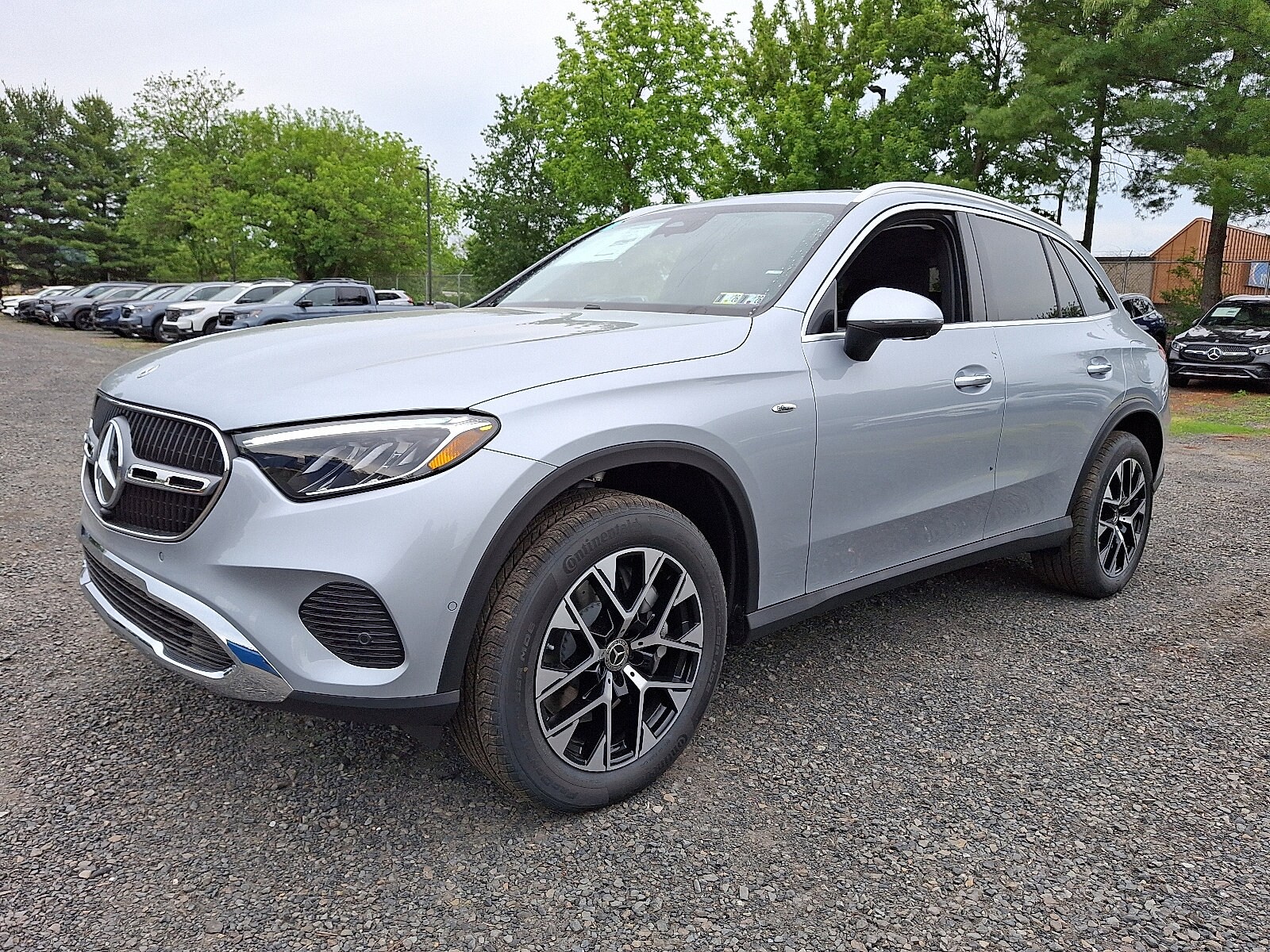 2025 Mercedes Benz GLC 350e 4MATIC photo 3