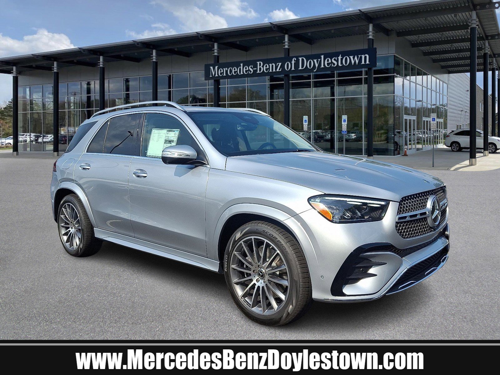 2026 Mercedes-Benz GLE GLE350's photo