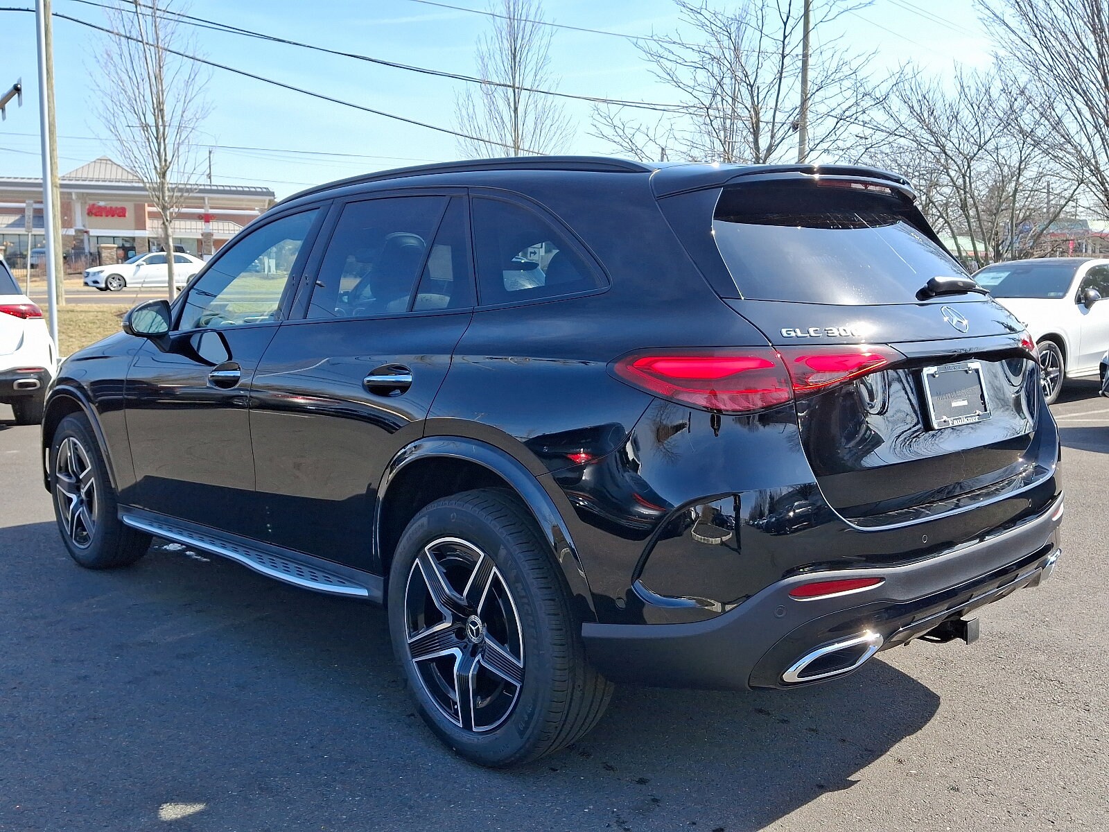 2025 Mercedes Benz GLC 300 4MATIC photo 4