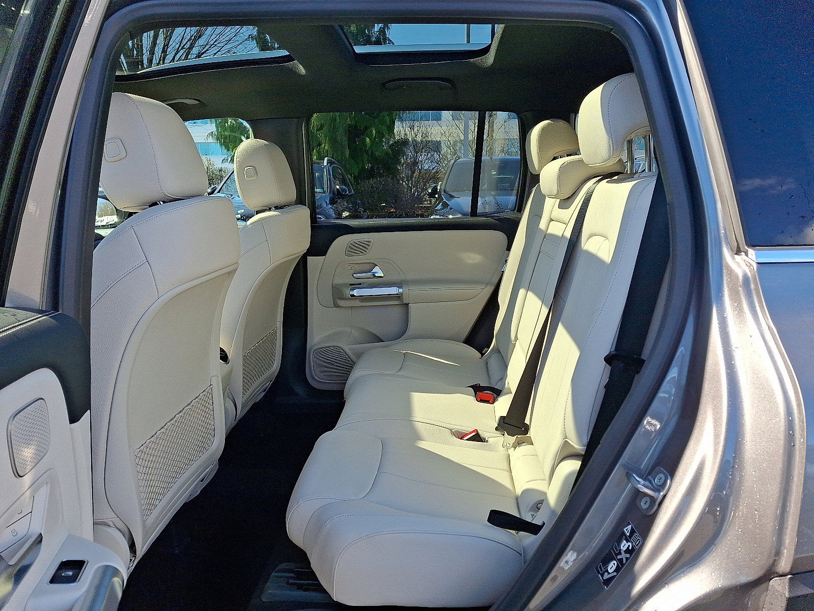 2026 Mercedes-Benz GLB GLB 250 - Photo 8