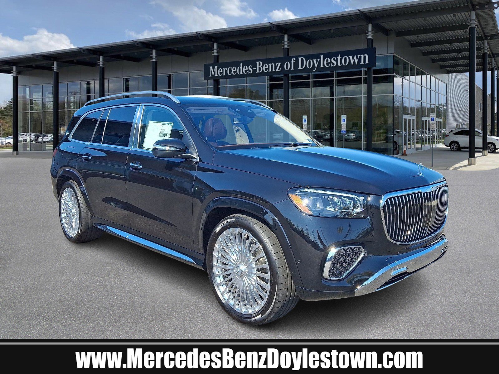 2025 Mercedes-Benz Maybach GLS 600 Sport Utility 