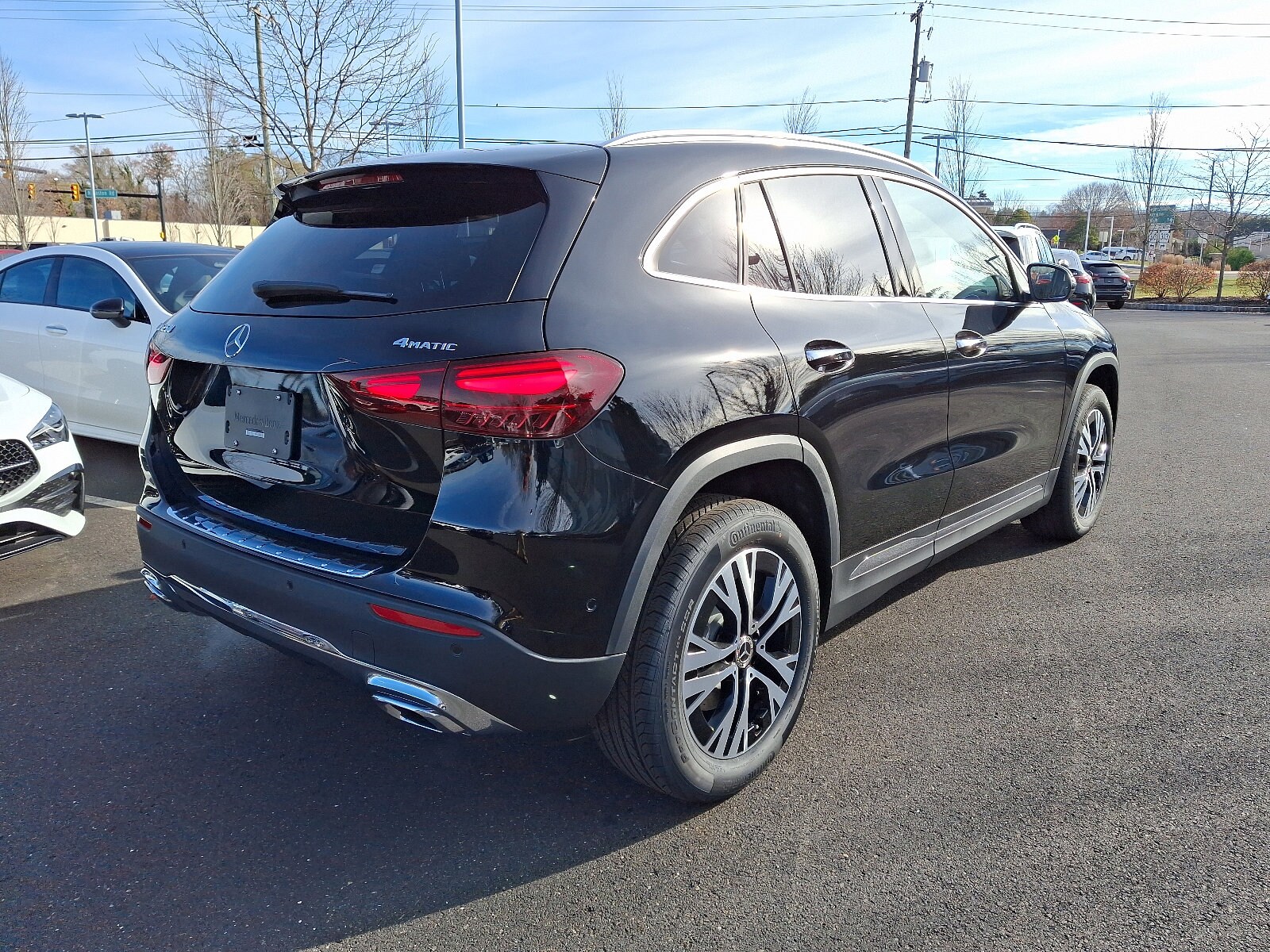 2025 Mercedes Benz GLA 250 4MATIC photo 3
