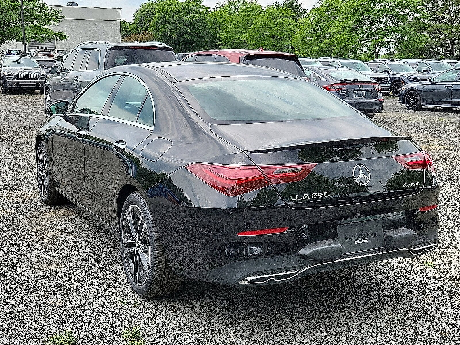 2025 Mercedes Benz CLA 250 4MATIC photo 4