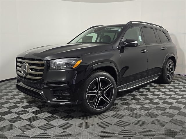 2026 Mercedes-Benz GLS Base's photo