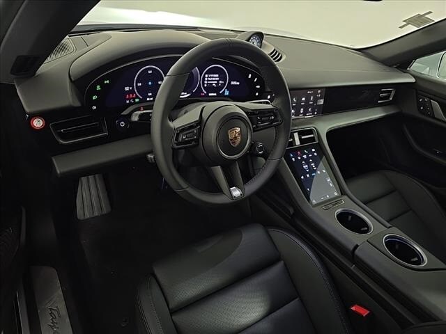 2025 Porsche Taycan S photo 4