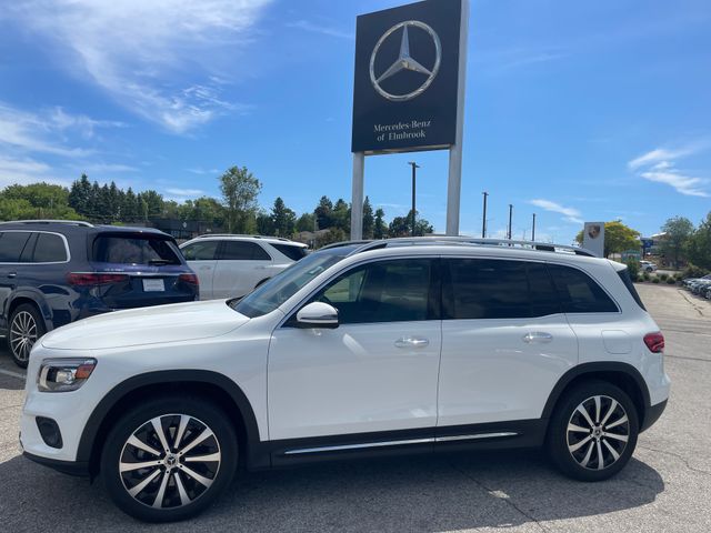 2022 Mercedes-Benz GLB GLB 250 4MATIC's photo