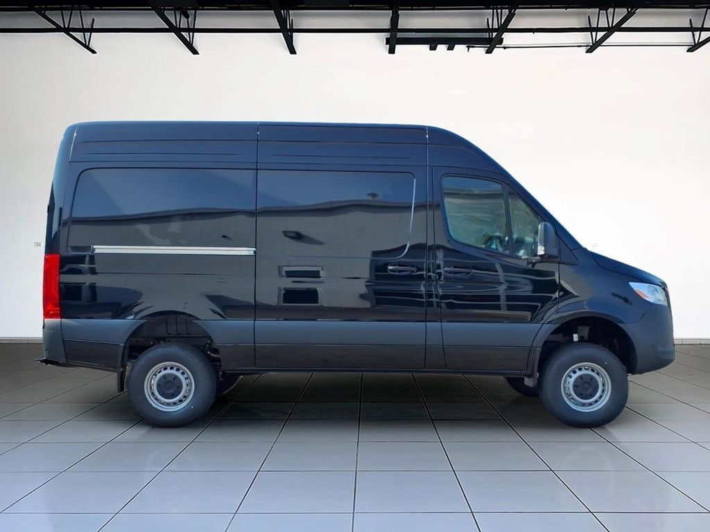New 2026 Mercedes-Benz Sprinter 2500 Standard Roof 4-Cyl Diesel HO Van Cargo Van