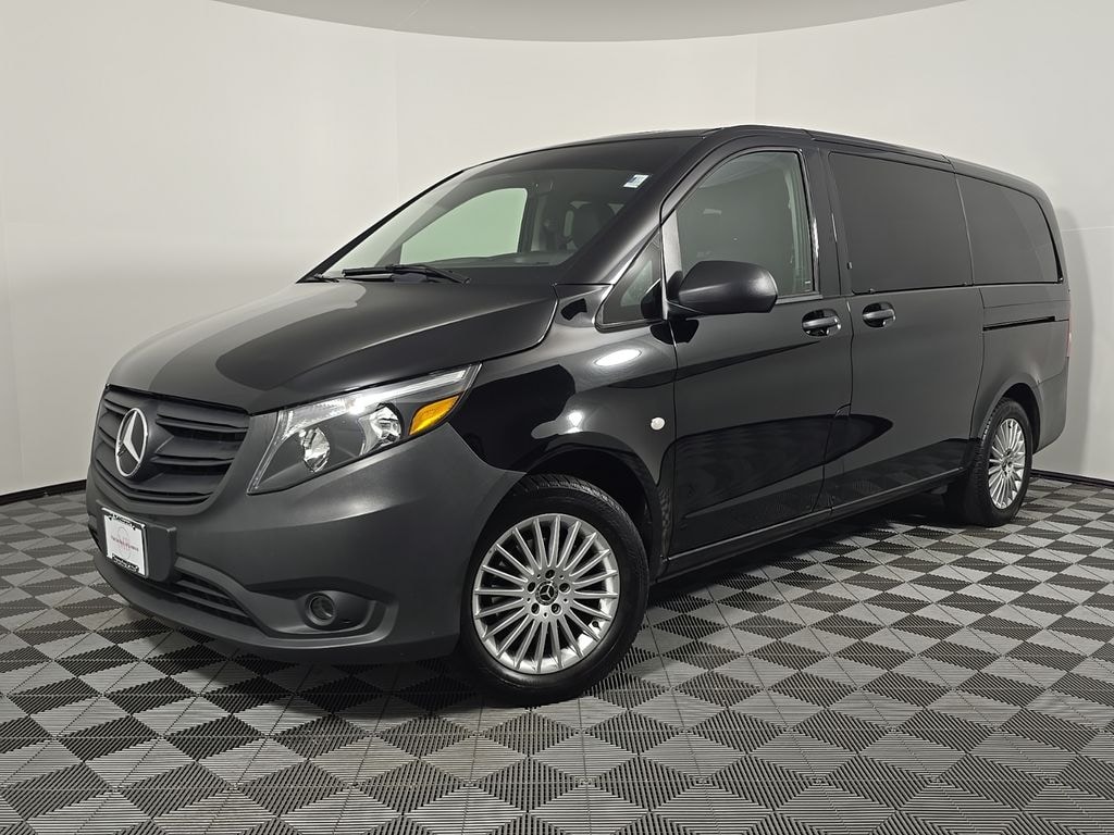 Used 2023 Mercedes-Benz Metris Passenger Minivan/Van