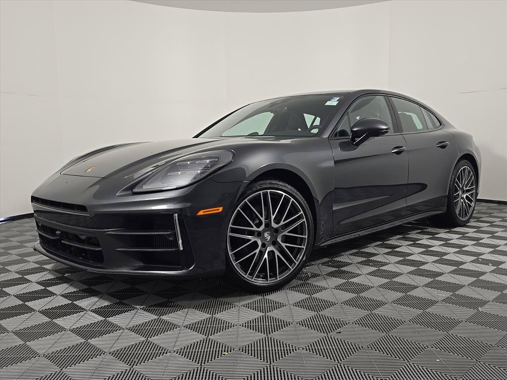 2026 Porsche Panamera Base