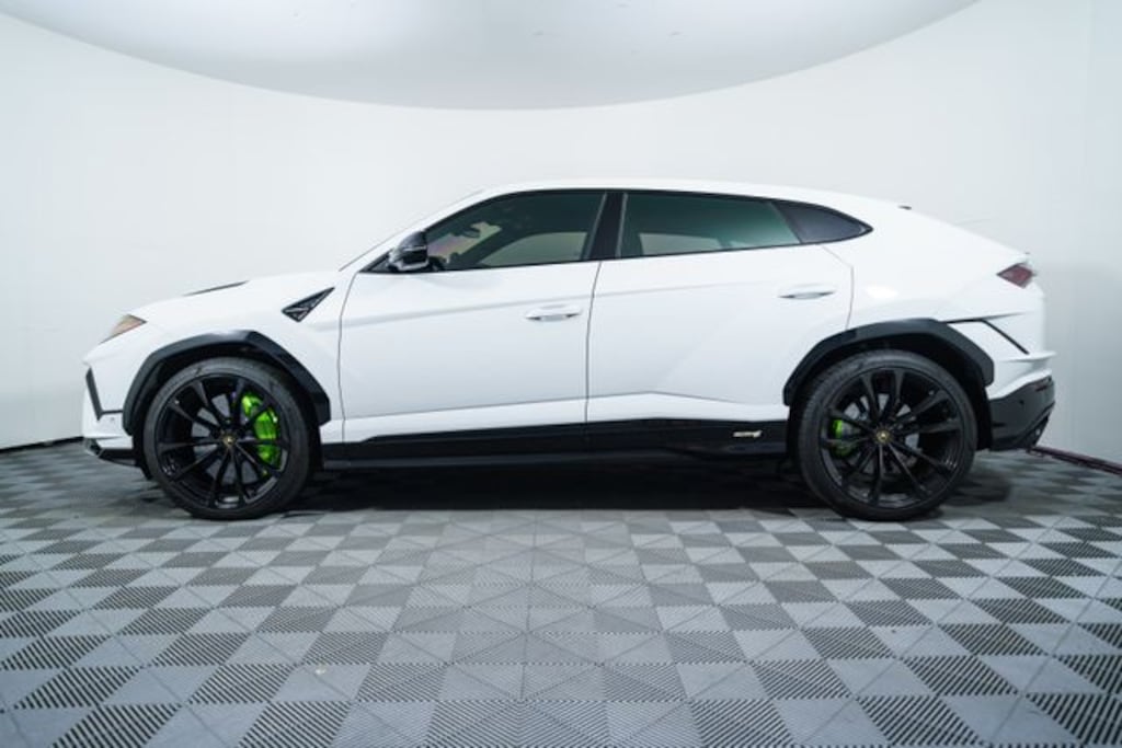 Used 2024 Lamborghini Urus S SUV