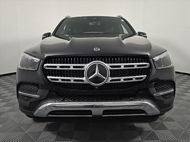 2025 Mercedes Benz GLE 350 4MATIC photo 2