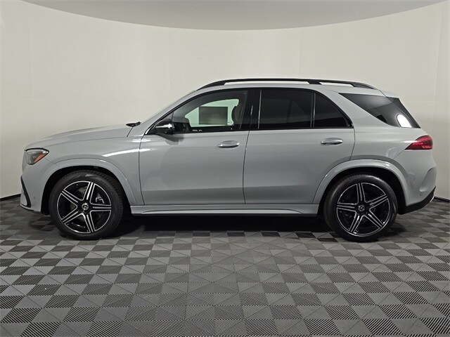 2026 Mercedes Benz GLE 450 4MATIC photo 2