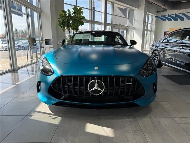 2024 Mercedes Benz AMG GT photo 2