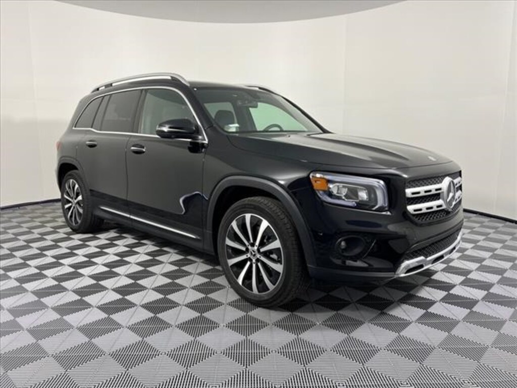 Used 2023 MercedesBenz GLB AUTO Milwaukee, Waukesha WI W1N4M4HB3PW319895