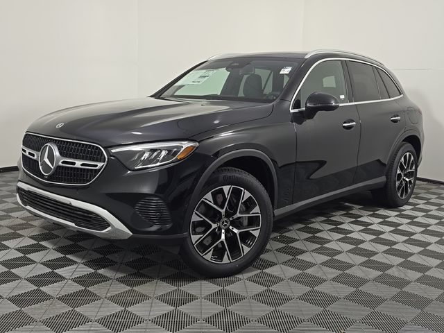 2026 Mercedes-Benz GLC GLC 350e 4MATIC's photo