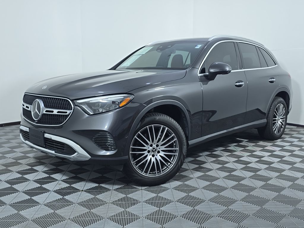 2023 Mercedes-Benz GLC 300