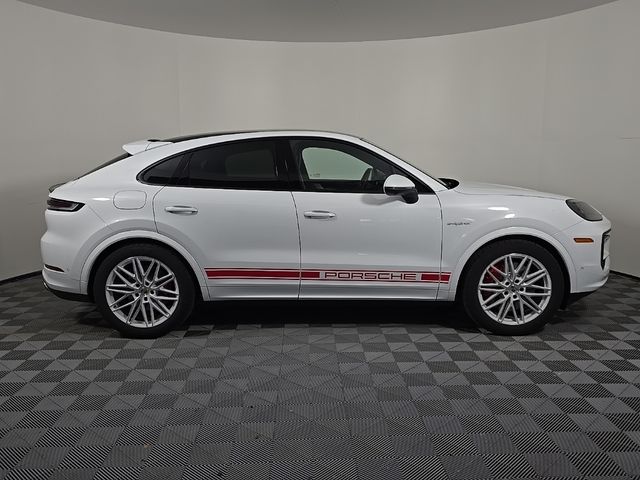 2025 Porsche Cayenne Coup S E-Hybrid - Photo 8