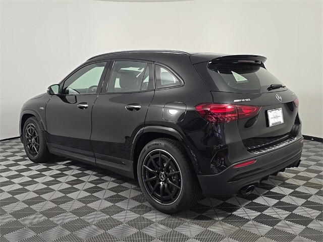 2026 Mercedes Benz GLA AMG 35 4MATIC photo 2