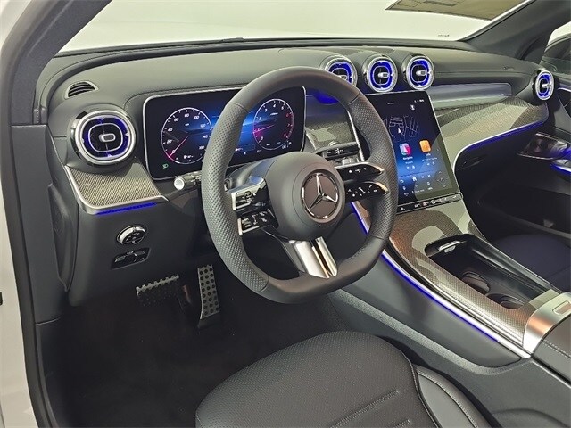 2026 Mercedes Benz GLC 300 4MATIC photo 4