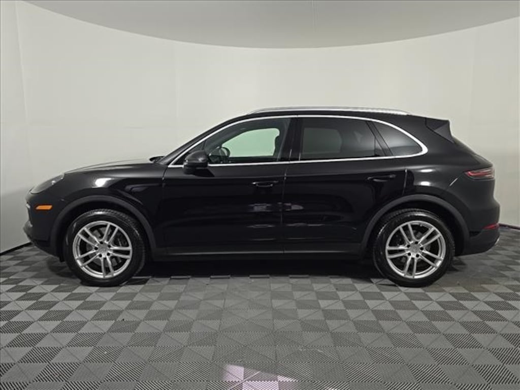 Used 2023 Porsche Cayenne SUV