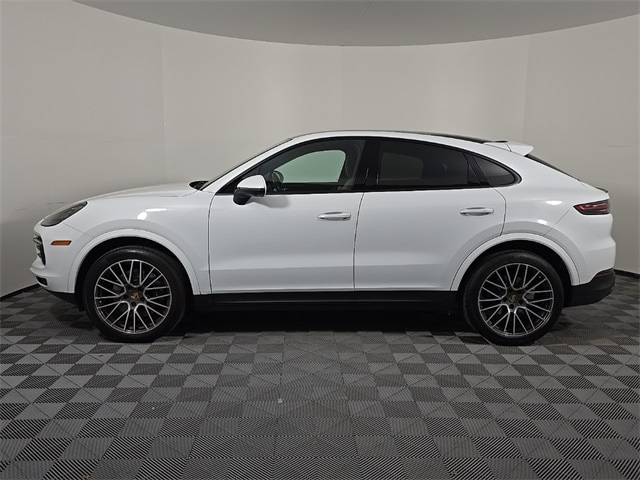 Used 2021 Porsche Cayenne Coup Base with VIN WP1BA2AY1MDA42051 for sale in Waukesha, WI