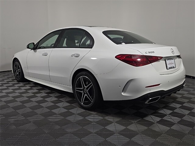 2025 Mercedes Benz C 300 4MATIC photo 3