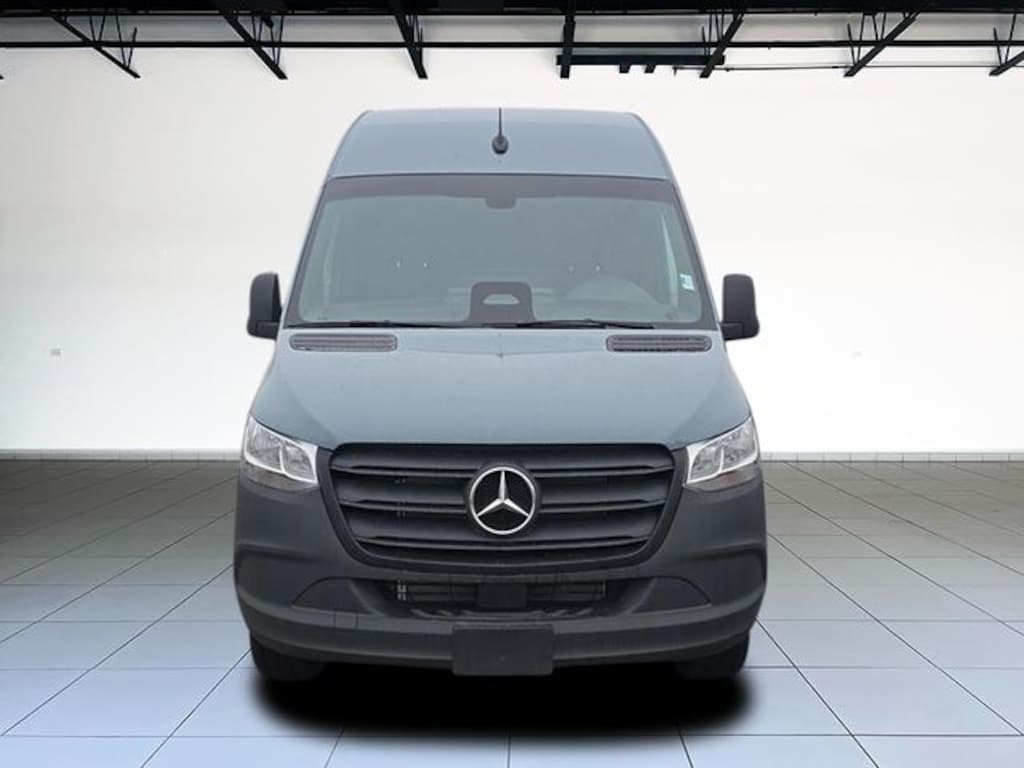 New 2026 Mercedes-Benz Sprinter 2500 Standard Roof 4-Cyl Diesel HO Van Cargo Van