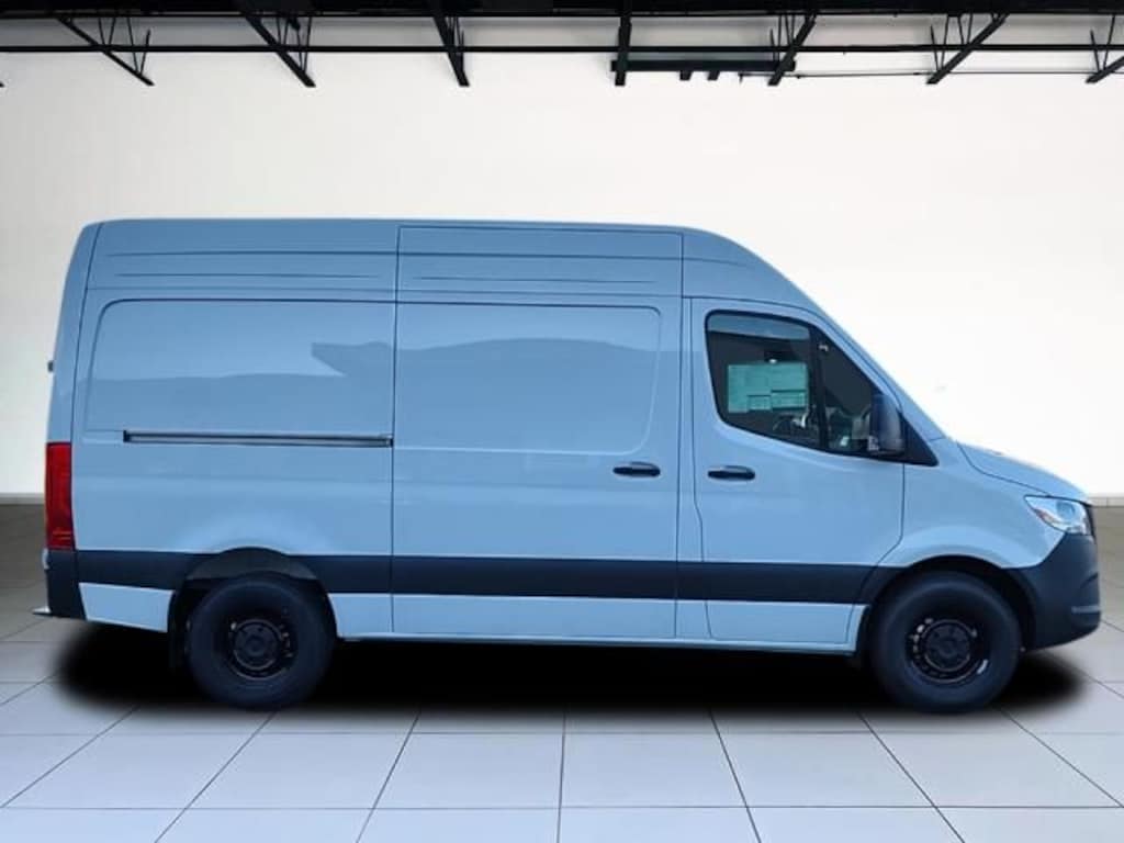 New 2025 Mercedes-Benz Sprinter 2500 Standard Roof 4-Cyl Diesel Van Cargo Van