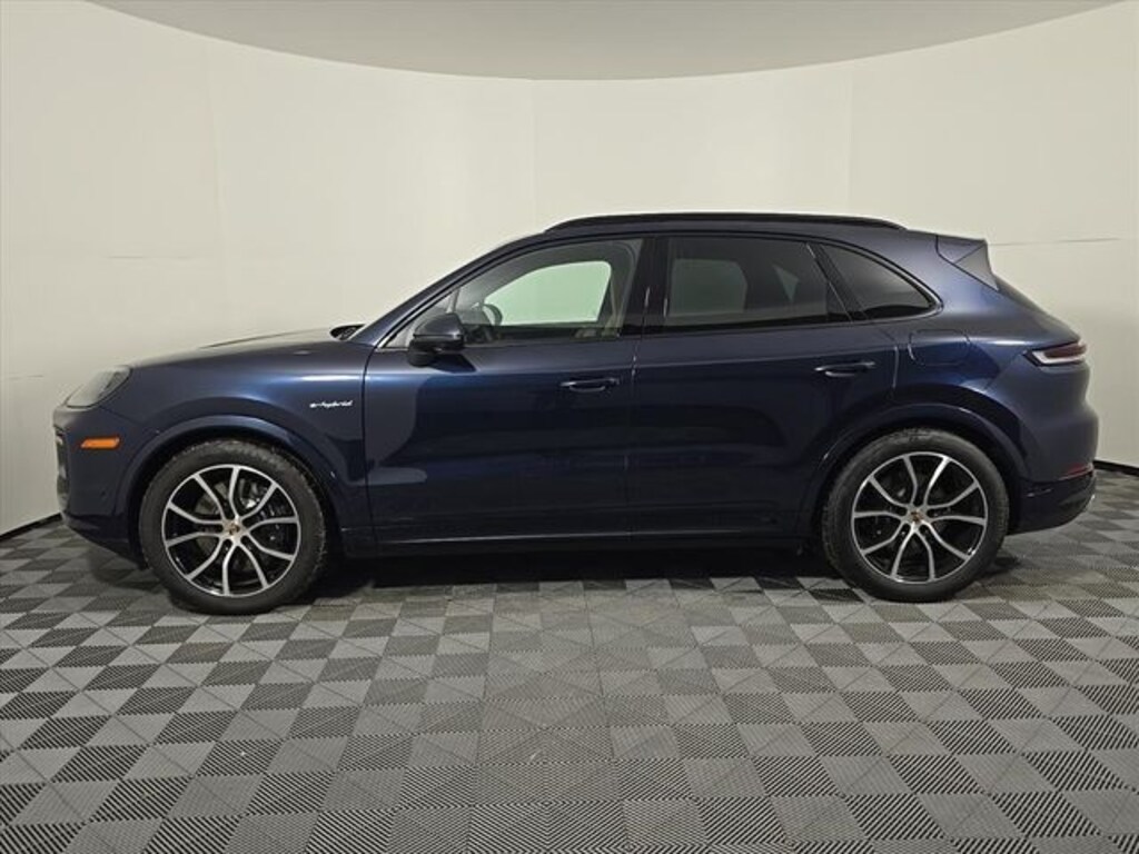 Used 2026 Porsche Cayenne E-Hybrid SUV