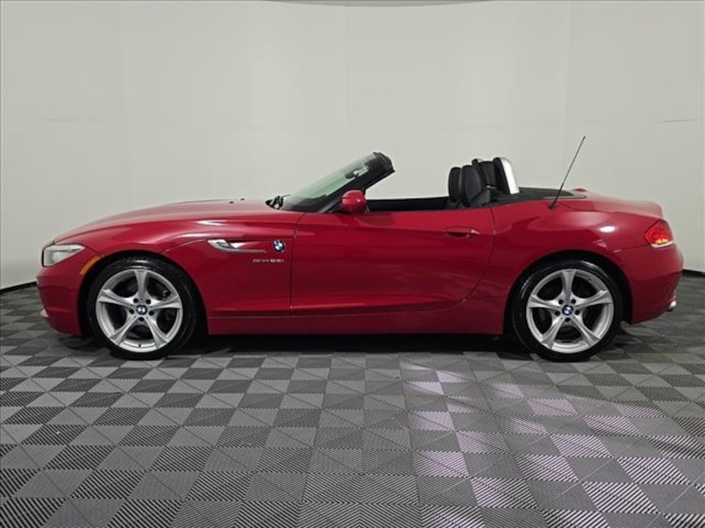 Used 2015 BMW Z4 sDrive28i Convertible