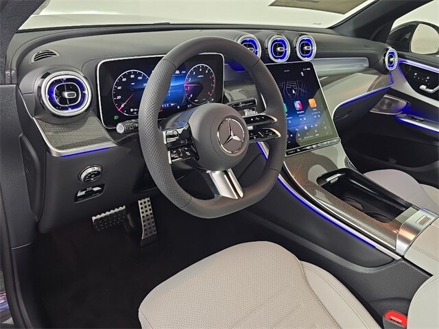 2026 Mercedes Benz GLC 300 4MATIC photo 4