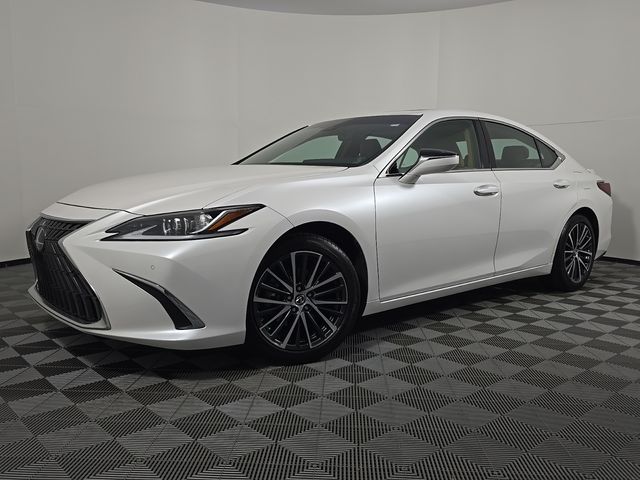 2024 Lexus ES 350 350's photo