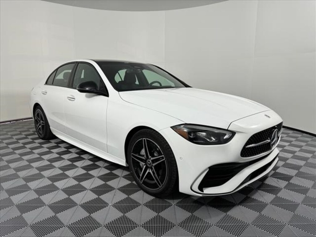 New 2023 MercedesBenz CClass AUTO Milwaukee, Waukesha WI
