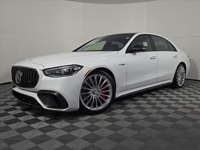 2026 Mercedes-Benz S-Class AMG S 63's photo