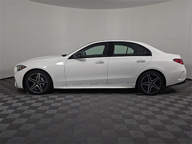 2025 Mercedes Benz C 300 4MATIC photo 2