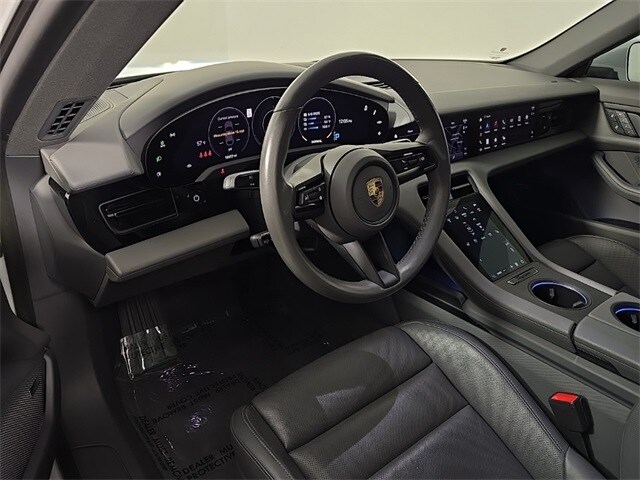 2024 Porsche Taycan Cross Turismo 4 photo 4