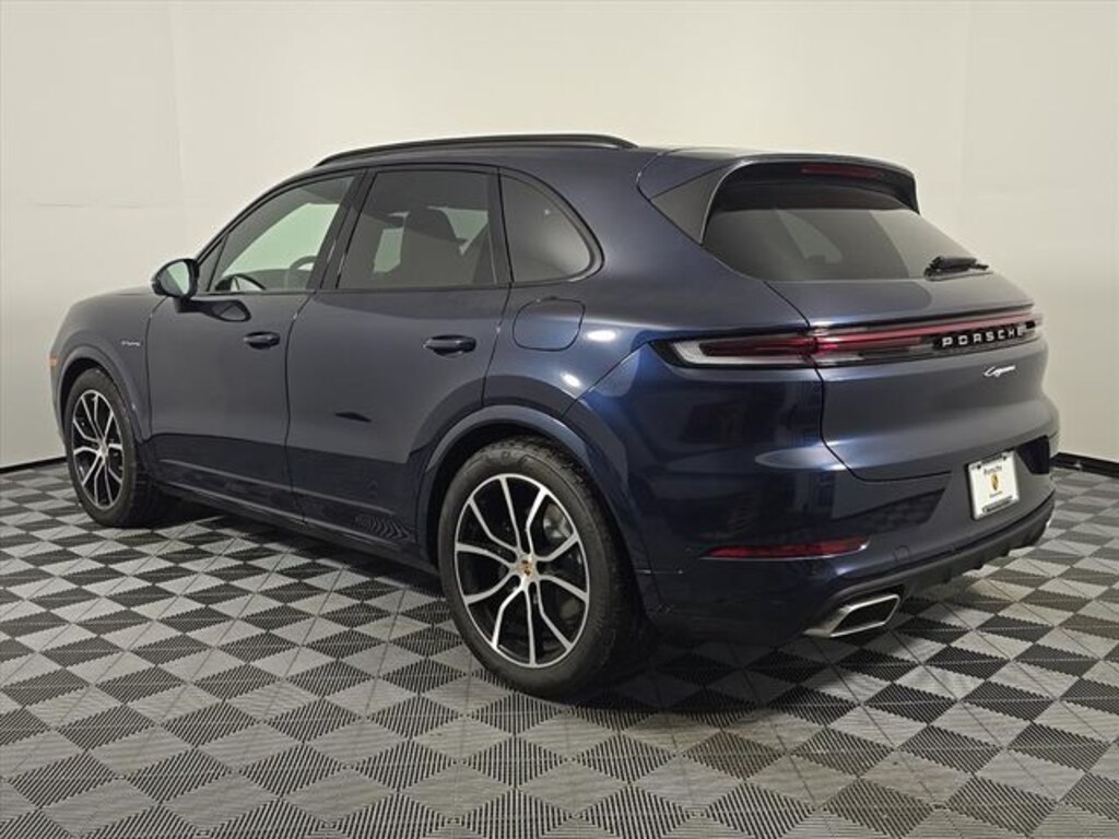 Used 2026 Porsche Cayenne E-Hybrid SUV