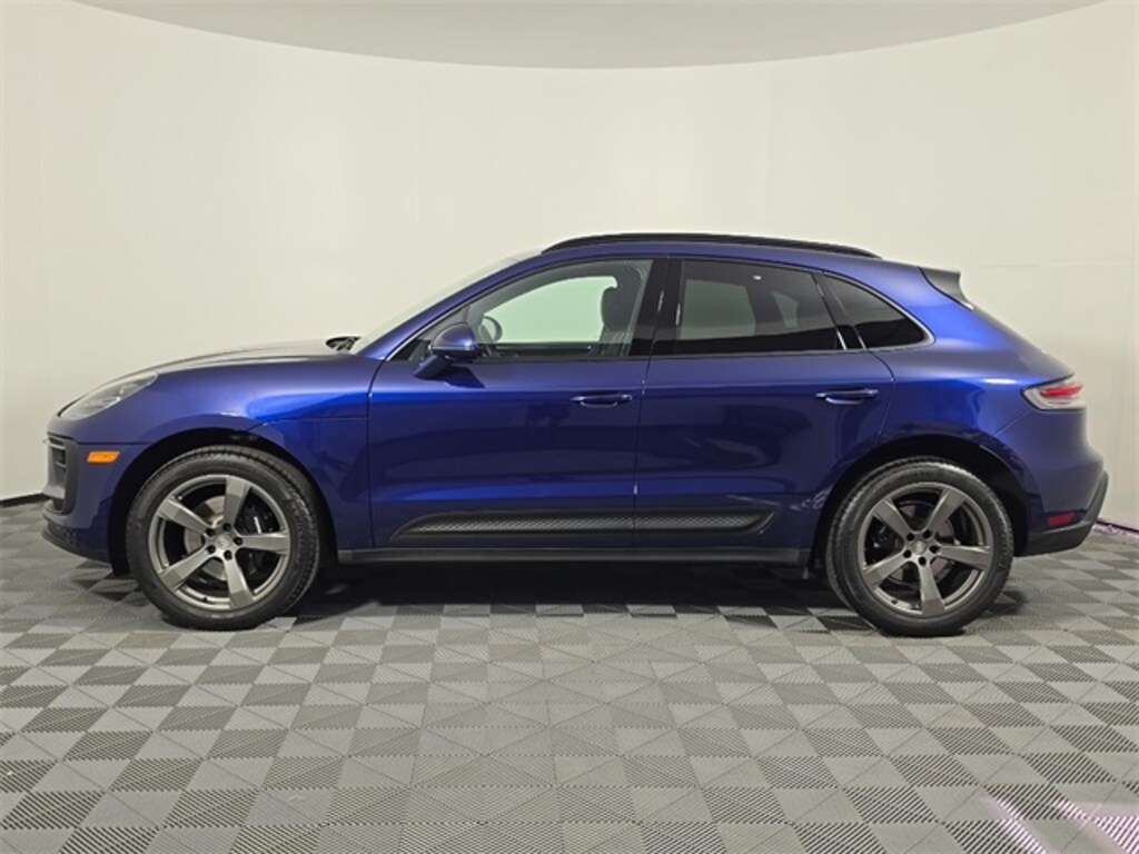 Used 2022 Porsche Macan  SUV