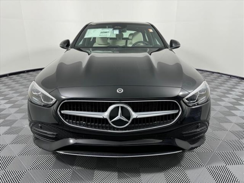 New 2024 MercedesBenz CClass AUTO Milwaukee, Waukesha WI