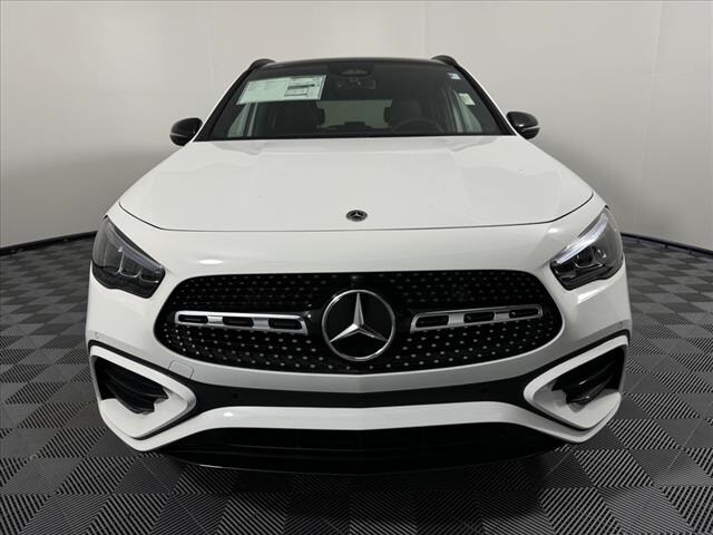 2025 Mercedes Benz GLA 250 4MATIC photo 2