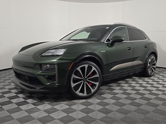 2024 Porsche Macan Turbo Electric