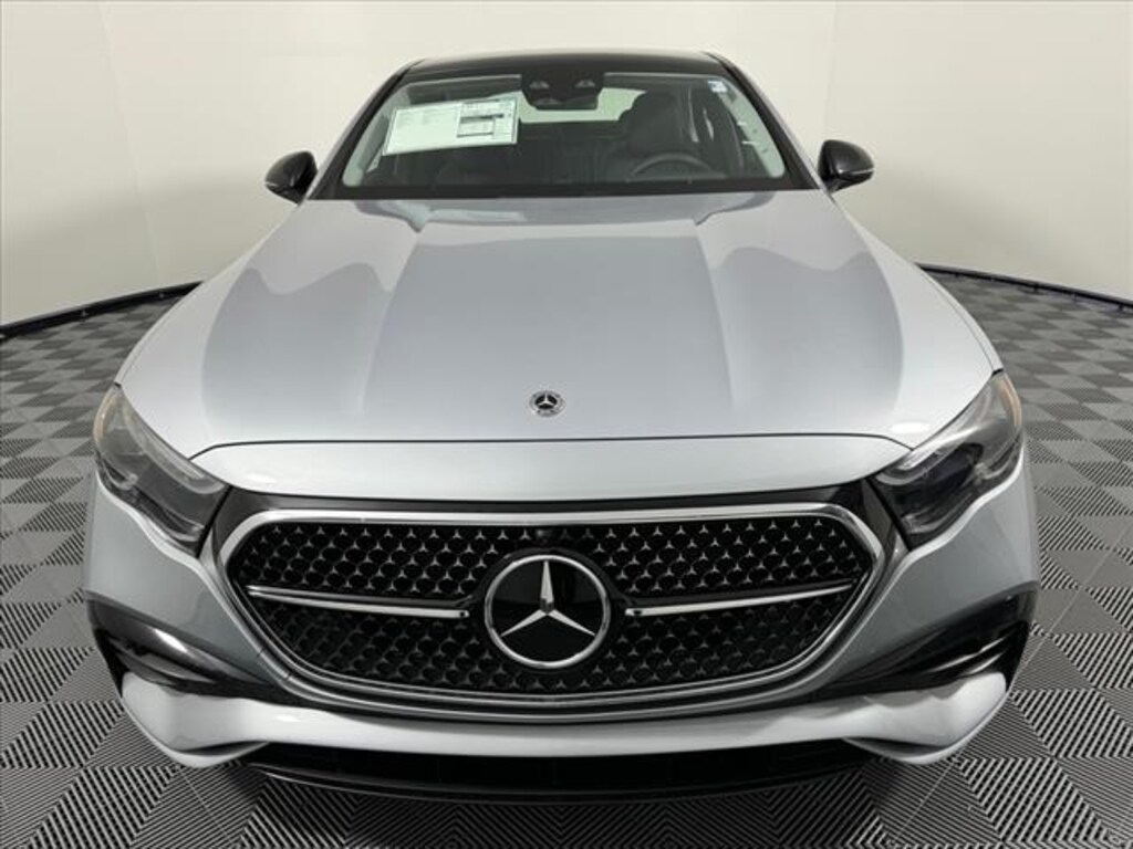 New 2024 MercedesBenz EClass AUTO Milwaukee, Waukesha WI