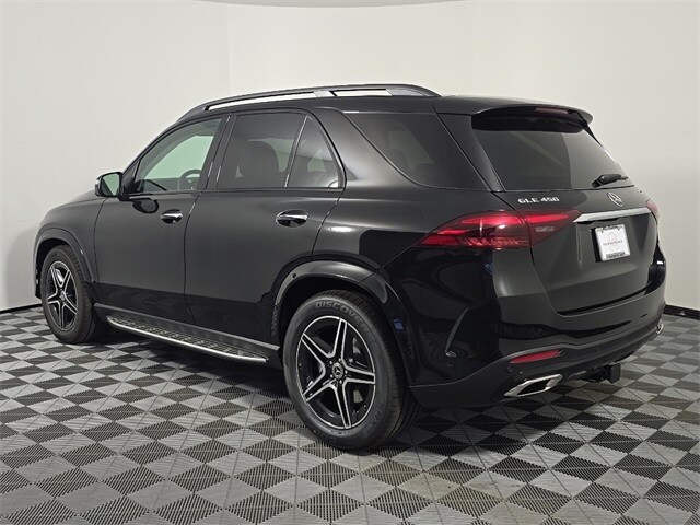 2026 Mercedes Benz GLE 450 4MATIC photo 2