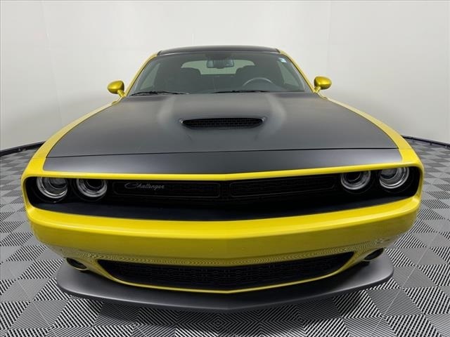 Used 2021 Dodge Challenger R/T with VIN 2C3CDZFJ6MH537905 for sale in Waukesha, WI